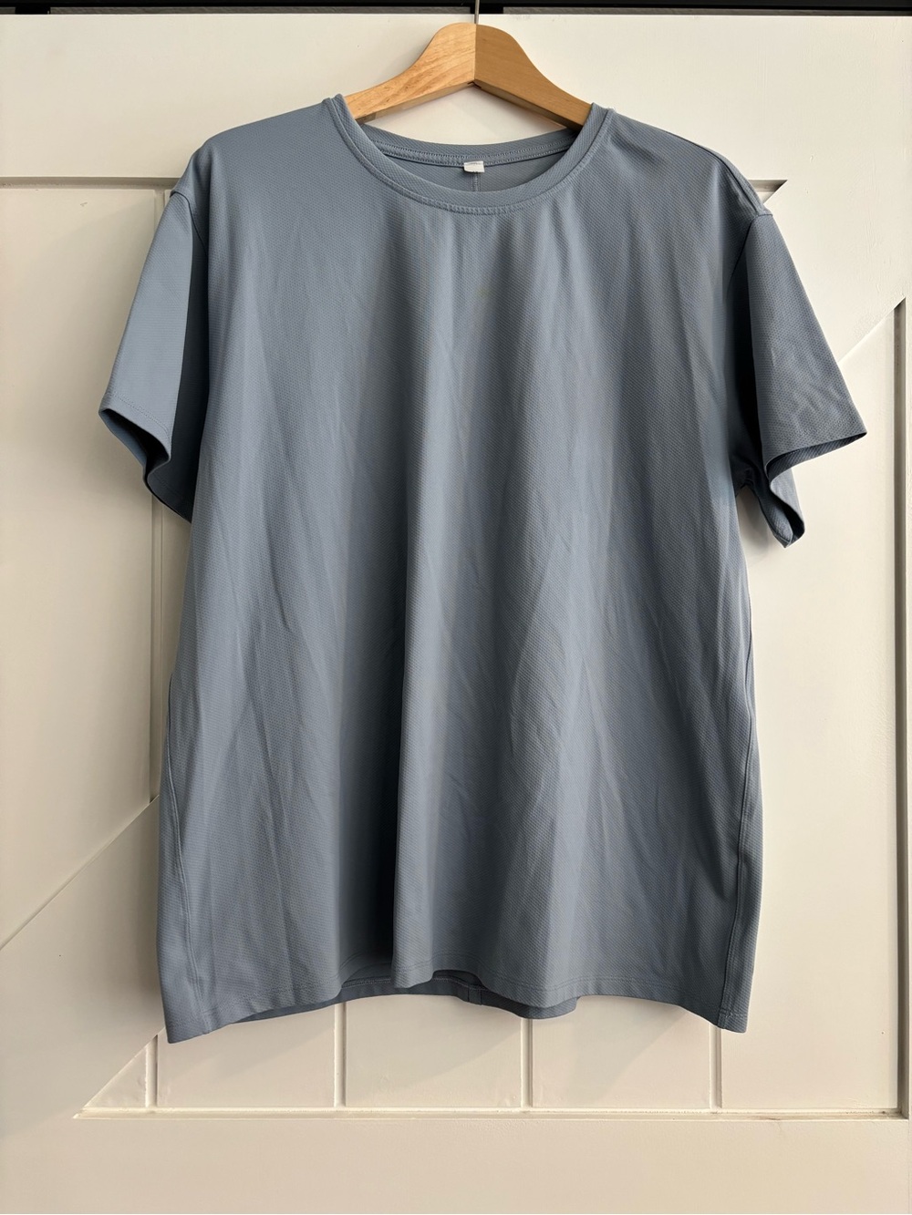 🔹 Lululemon Men’s Active T-Shirt – Slate Blue Gray – Men’s Large – EUC